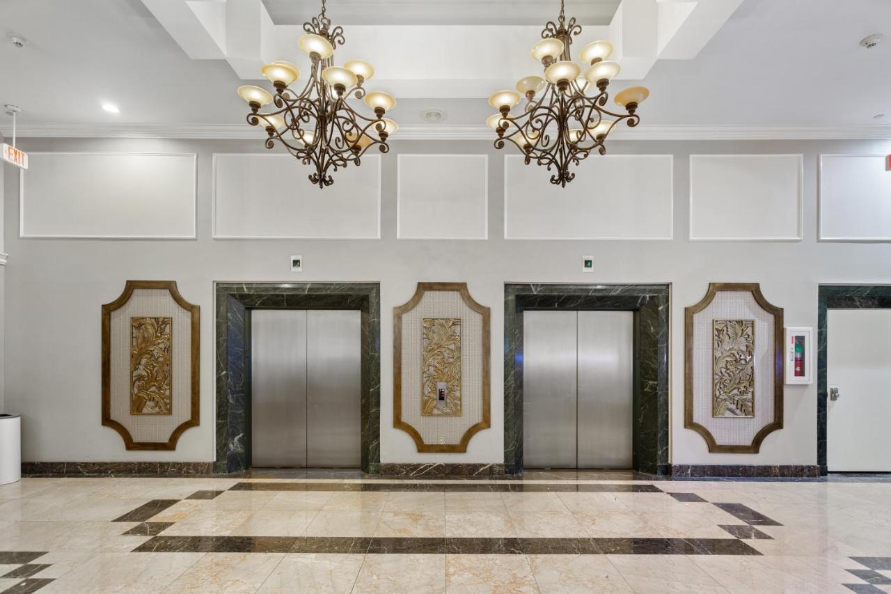 Wyndham Garden Baronne Plaza Hotell New Orleans Eksteriør bilde